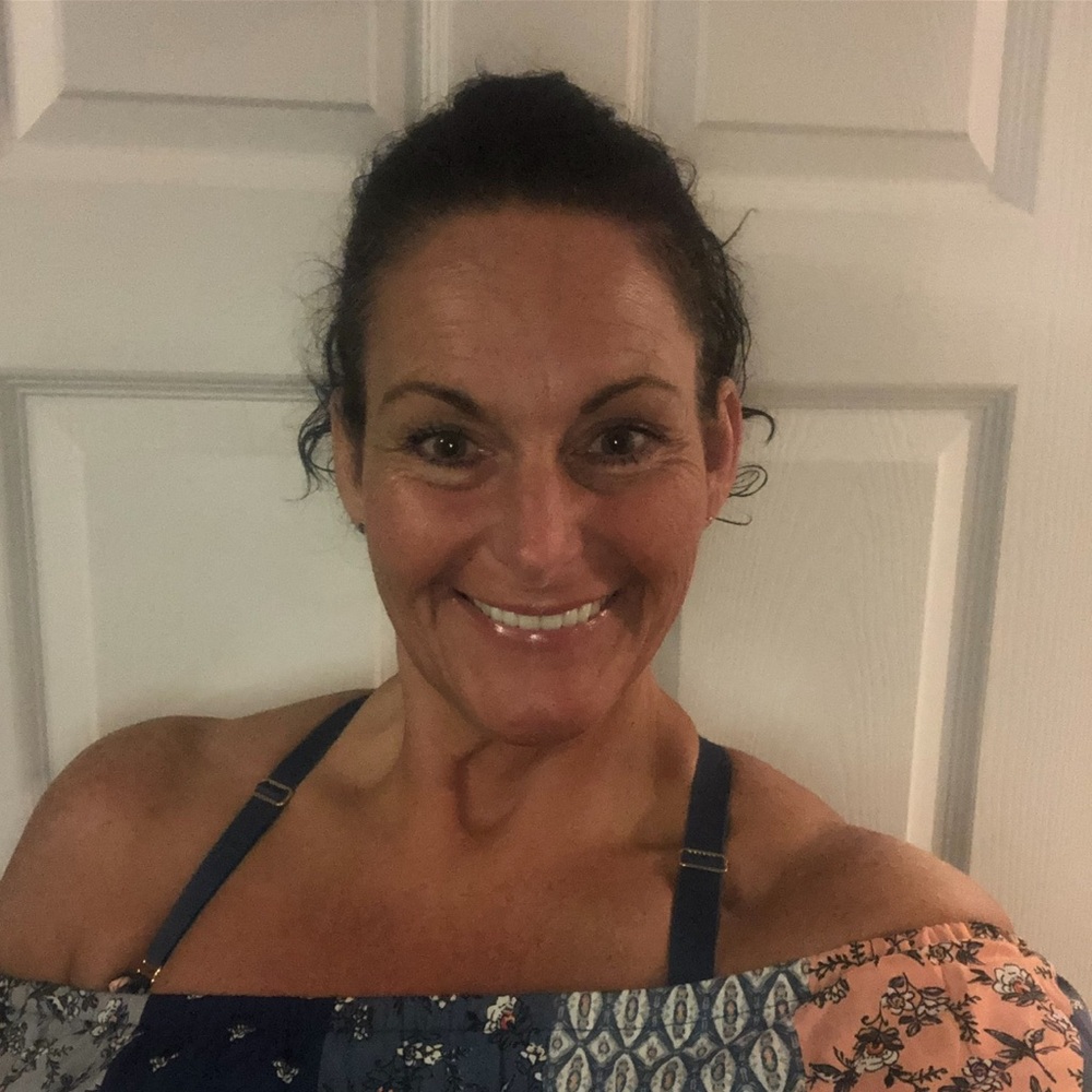 Meet your Posher, Eva
